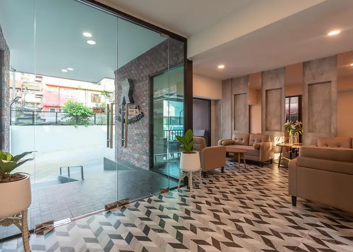 โรงแรมเซเว่นรัชดา S7ven Ratchada ホテル *