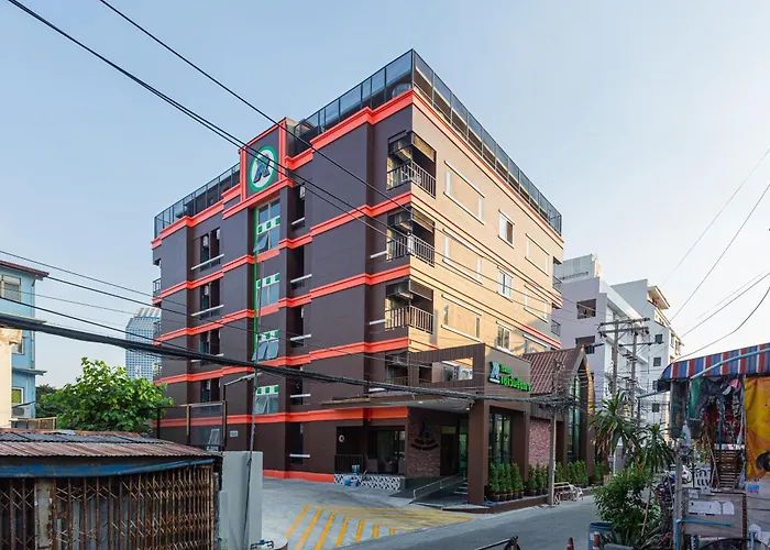 ホテル โรงแรมเซเว่นรัชดา S7ven Ratchada *